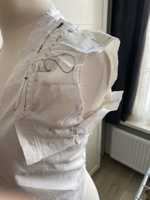 - Schouder aanpassing
